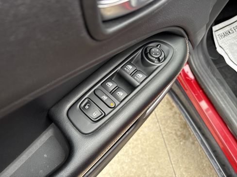 Used 2018 Jeep Compass Sport image 15