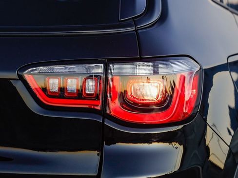 New 2026 Jeep Compass Limited image 10