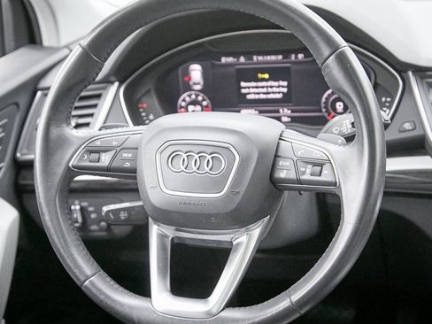 Used 2018 Audi Q5 2.0T Premium Plus w/ Premium Plus Package image 27