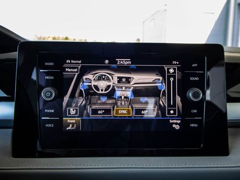 New 2026 Volkswagen Taos SE AWD/4WD image 45