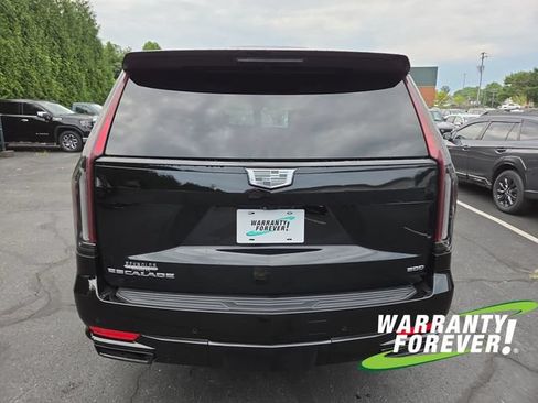 Used 2024 Cadillac Escalade Sport Platinum AWD/4WD image 6