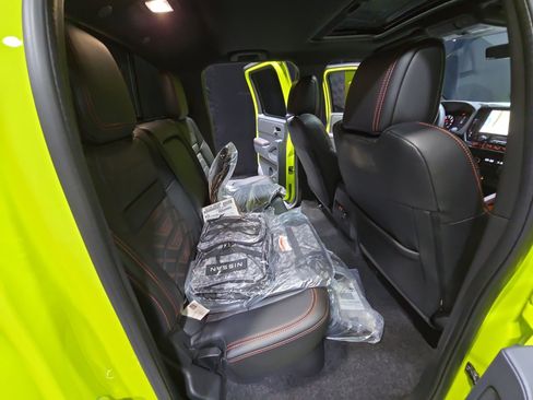 New 2026 Nissan Frontier PRO-4X w/ Pro Premium Package image 18