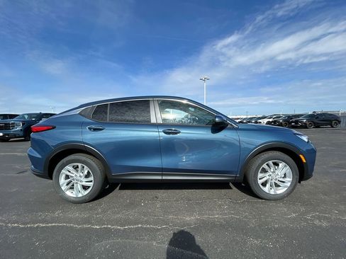 New 2026 Buick Envista Preferred FWD image 11