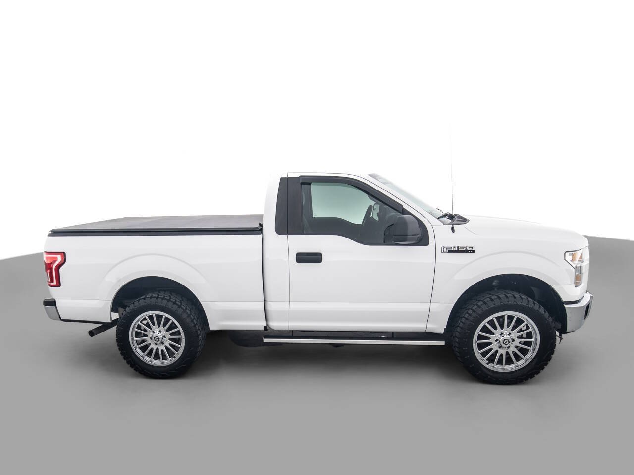Used 2016 Ford F150 XL w/ Equipment Group 101A Mid RWD image 4