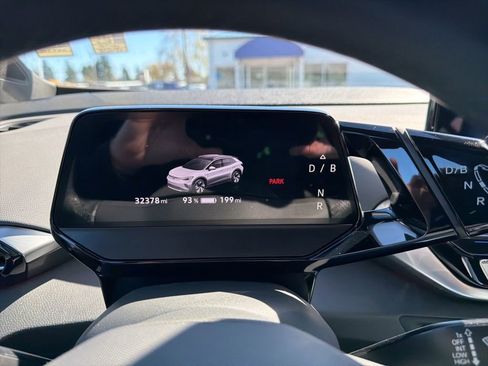 Used 2022 Volkswagen ID.4 Pro S w/ Gradient Package image 11