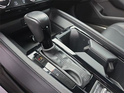 Used 2024 Honda Accord Sport image 27