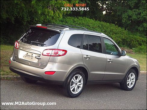 Used 2011 Hyundai Santa Fe Limited image 21