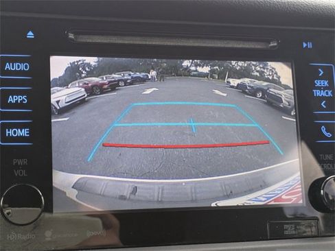 Used 2016 Toyota Sienna XLE image 24