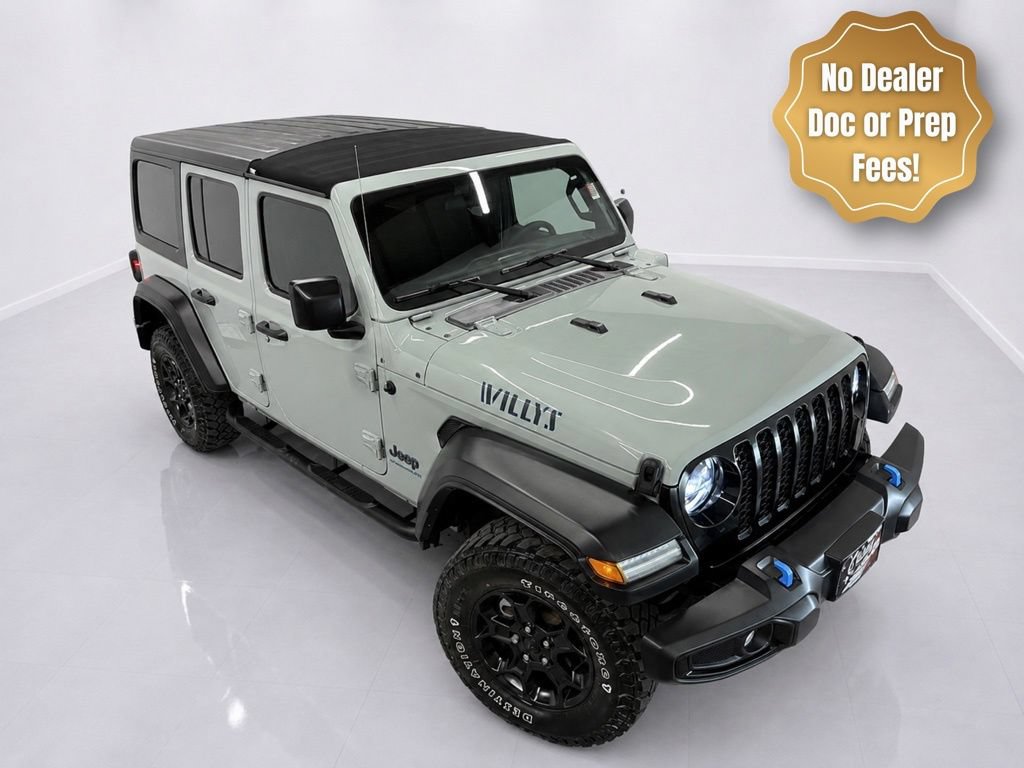 Used 2023 Jeep Wrangler Unlimited w/ Cold Weather Group AWD/4WD image 2