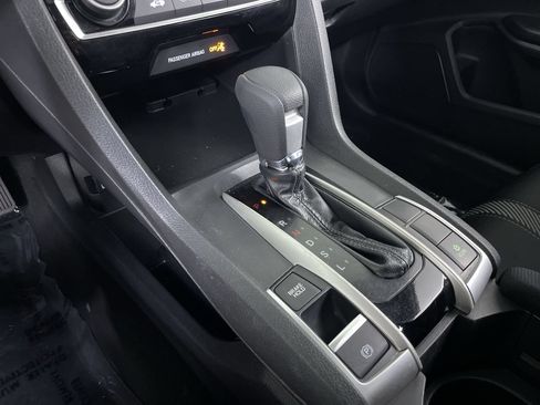 Used 2018 Honda Civic EX image 17