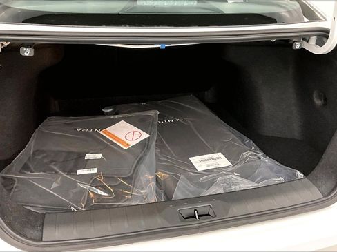 New 2026 Nissan Sentra SV w/ SV Convenience Package FWD image 39