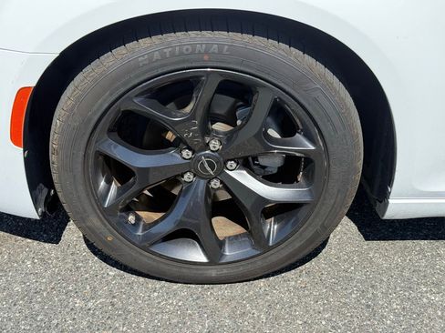 Used 2023 Chrysler 300 S RWD image 11