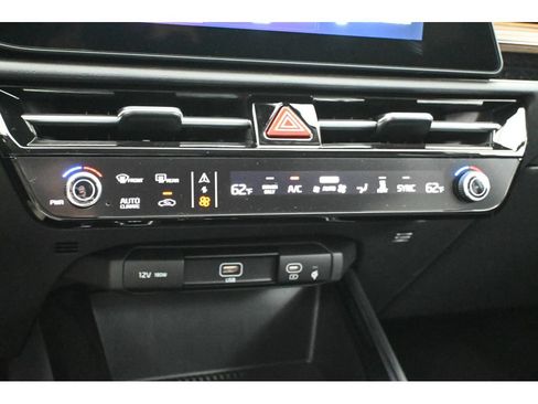 New 2026 Kia Niro Wind w/ Wind Preserve Package FWD image 28
