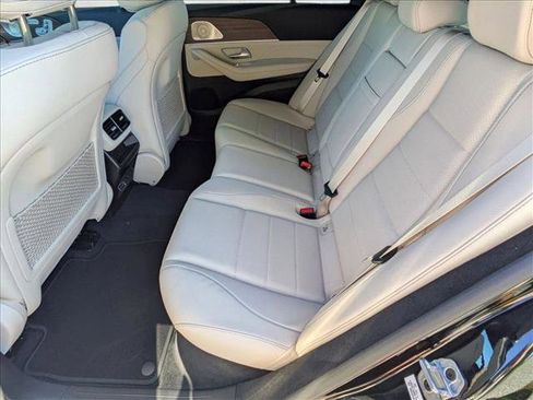 New 2026 Mercedes-Benz GLE 450 4MATIC image 16