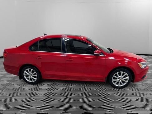 Used 2014 Volkswagen Jetta SE image 4