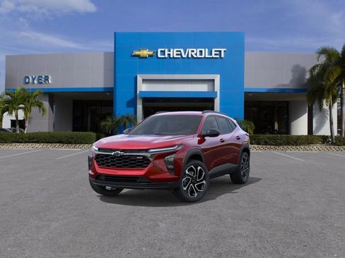 New 2026 Chevrolet Trax RS w/ Driver Confidence Package FWD image 8