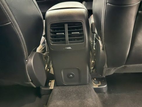 Used 2025 Ford Escape ST-Line AWD/4WD image 20