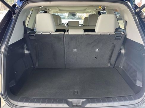 Used 2024 Toyota Grand Highlander Limited image 10