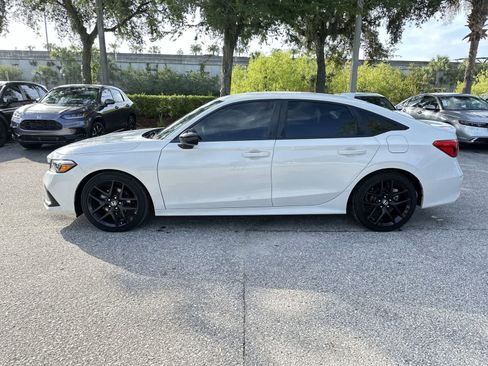 Used 2024 Honda Civic Sport image 11