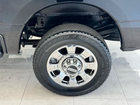 Used 2023 Ford F350 Lariat w/ Chrome Package AWD/4WD image 38