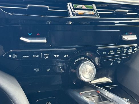 Certified 2025 Acura MDX FWD w/ Technology Package image 20