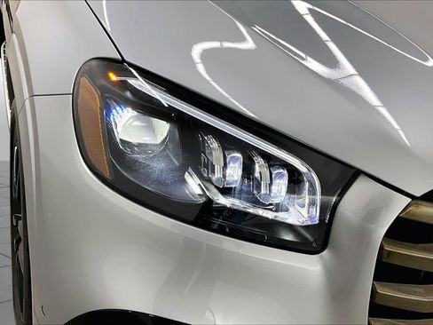 Certified 2026 Mercedes-Benz GLS 580 4MATIC image 28