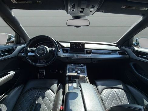 Used 2014 Audi S8 AWD/4WD image 10
