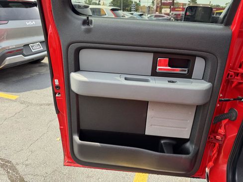 Used 2013 Ford F150 XLT w/ Luxury Equipment Group image 22