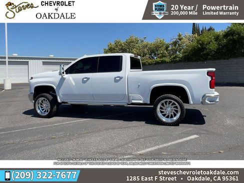 Used 2025 Chevrolet Silverado 2500 LTZ AWD/4WD image 8