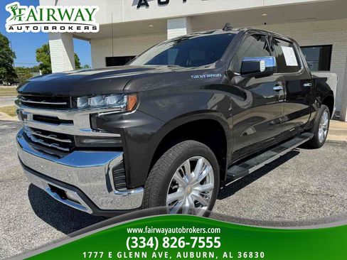 Used 2021 Chevrolet Silverado 1500 LTZ w/ LTZ Convenience Package II AWD/4WD image 2