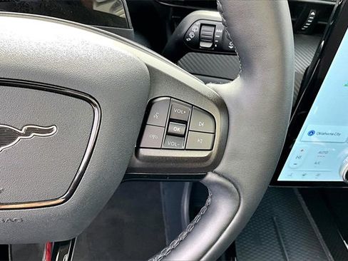 Used 2022 Ford Mustang Mach-E Premium image 19
