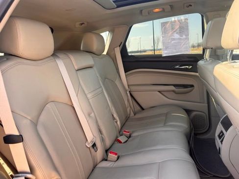 Used 2014 Cadillac SRX Luxury image 26