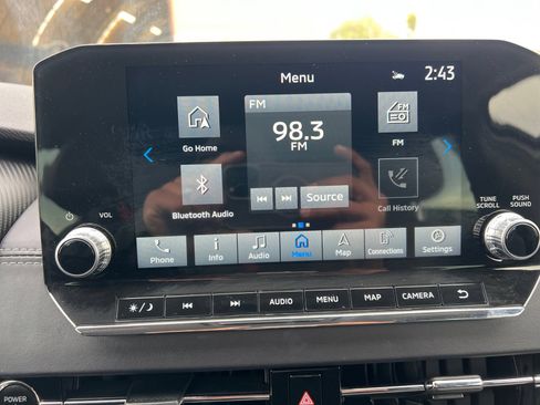 Used 2023 Mitsubishi Outlander SE image 23