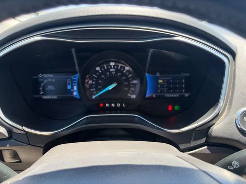 Used 2016 Ford Fusion Titanium FWD image 27
