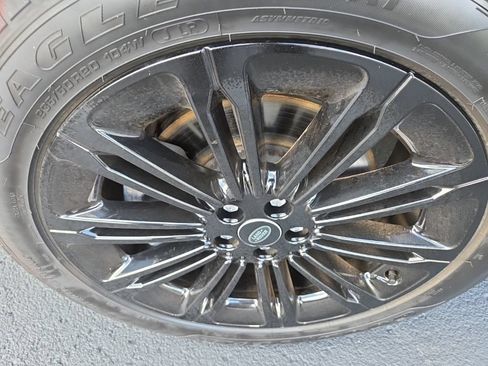 Certified 2024 Land Rover Range Rover Evoque S AWD/4WD image 24