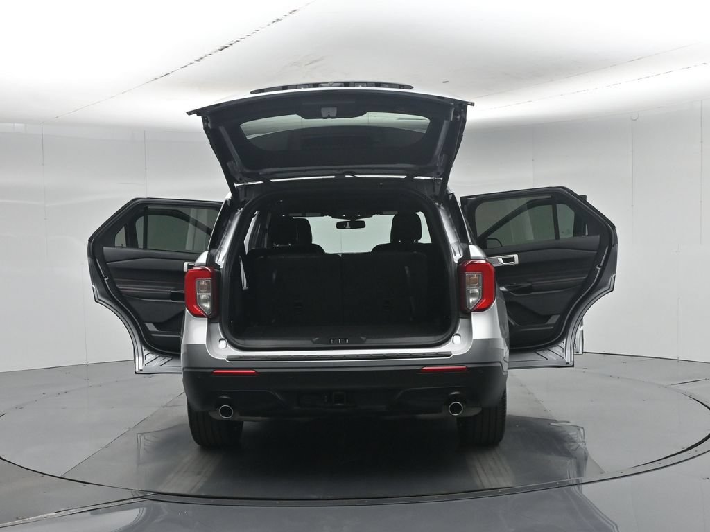 Used 2024 Ford Explorer ST-Line w/ Class IV Trailer Tow Package RWD image 41