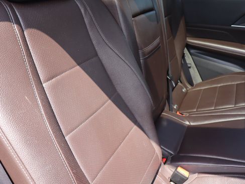 Used 2020 Mercedes-Benz GLS 450 4MATIC image 25