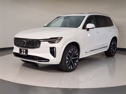 New 2025 Volvo XC90 B6 Plus w/ Protection Package Premier