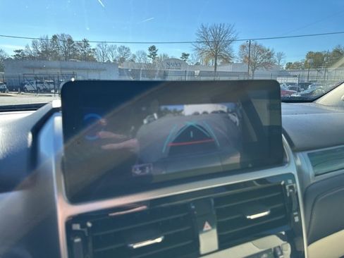 Used 2022 Lexus GX 460 Premium image 13