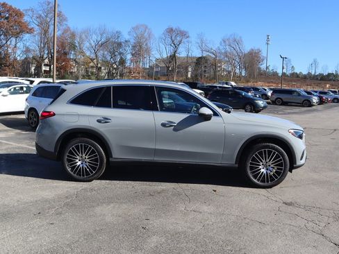 New 2026 Mercedes-Benz GLC 300 image 2
