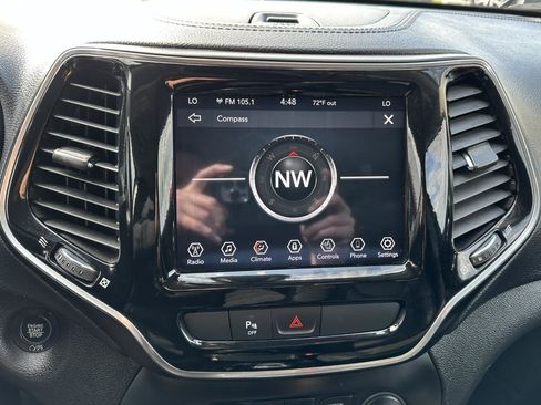 Used 2020 Jeep Cherokee Limited AWD/4WD image 73