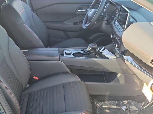 New 2026 Nissan Rogue SV AWD/4WD image 16