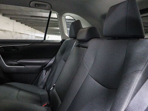 Certified 2025 Toyota RAV4 LE FWD image 19
