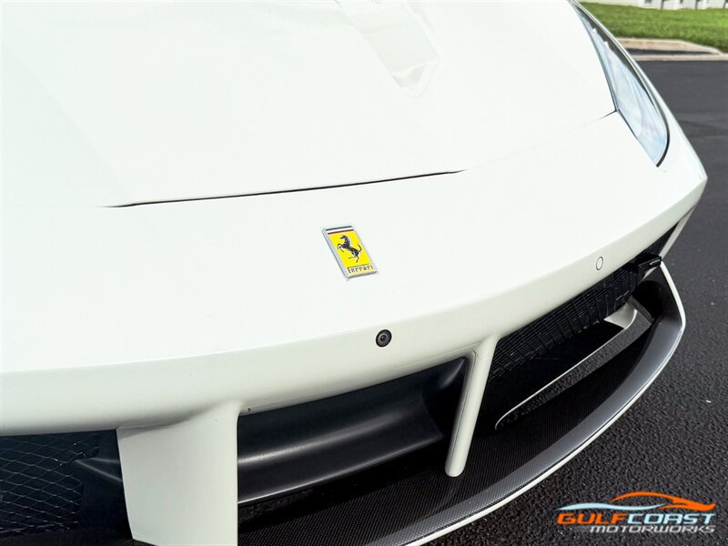 Used 2018 Ferrari 488 Spider RWD image 4