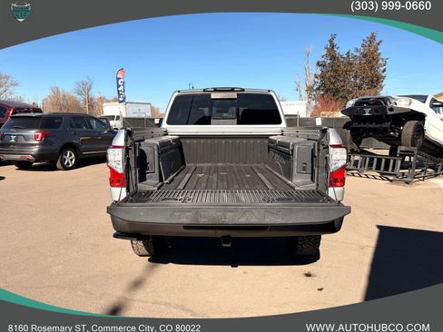 Used 2017 Nissan Titan PRO-4X image 6