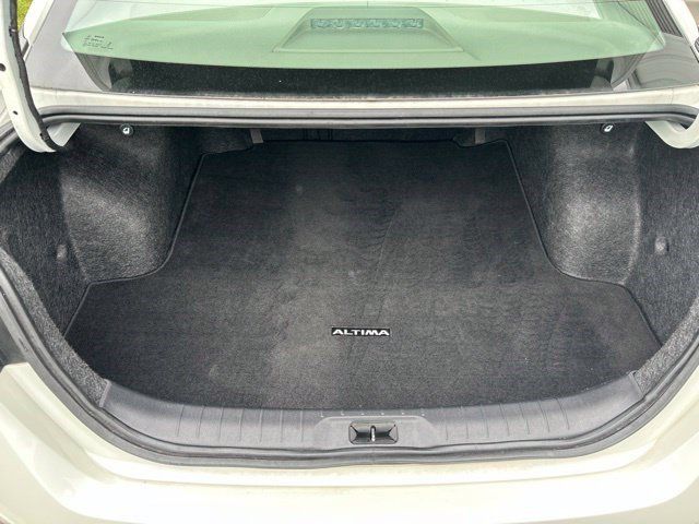 Used 2023 Nissan Altima 2.5 SV w/ SV Premium Package FWD image 45