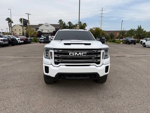 Used 2022 GMC Sierra 3500 SLE AWD/4WD image 2