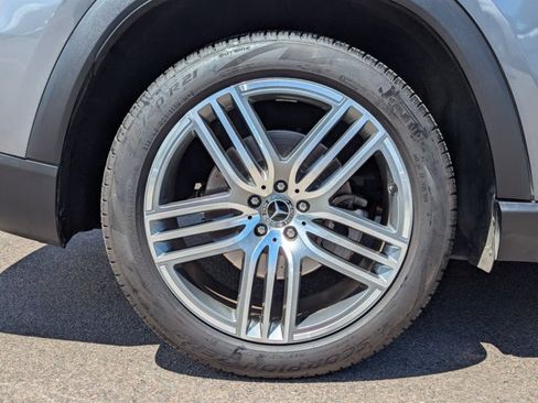 Used 2020 Mercedes-Benz GLS 450 4MATIC image 25