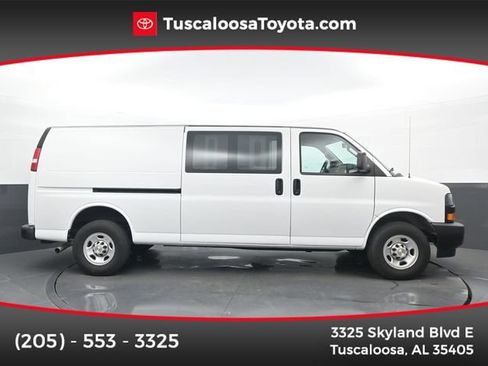 Used 2023 Chevrolet Express 2500 Extended RWD image 1