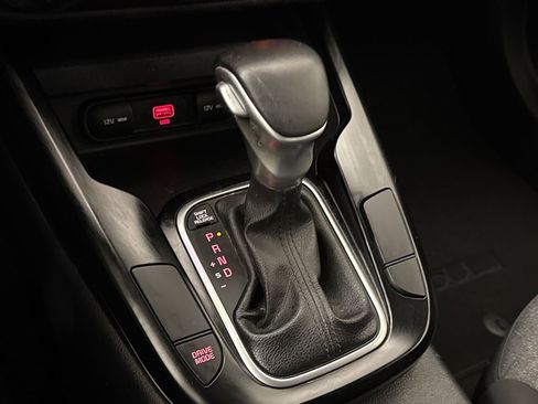 Used 2020 Kia Soul GT-Line FWD image 26
